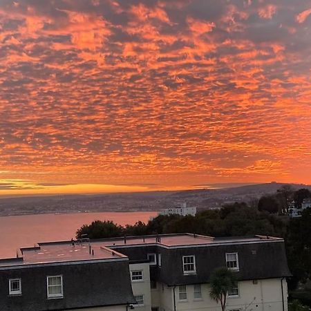 Number 7 Torquay Stunning Sea Views Appartement Buitenkant foto